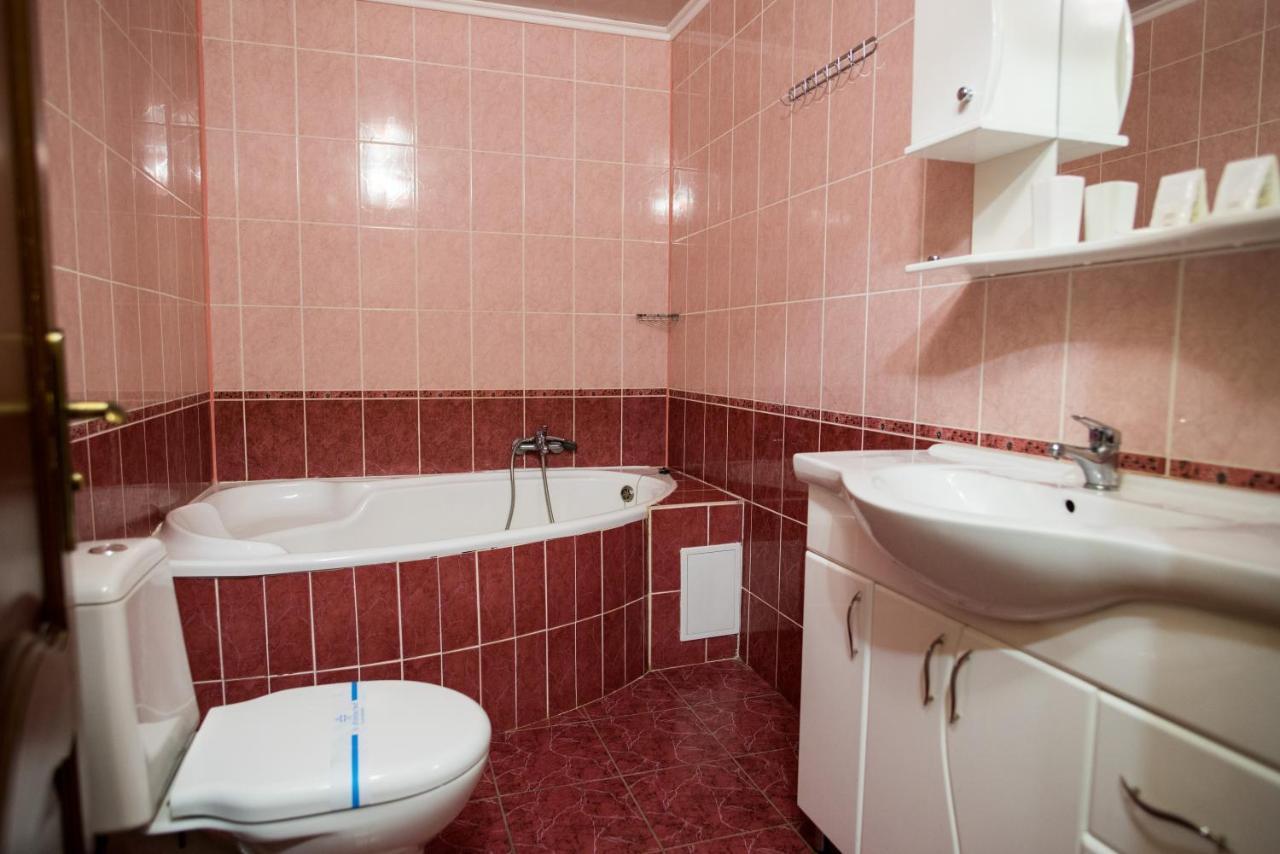 Zelenyy Bir Hotel Skhidnytsia Buitenkant foto